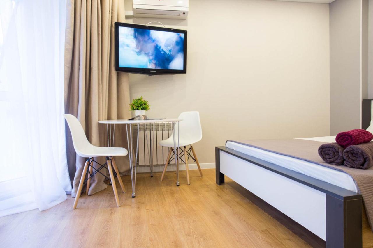 New Studio In The City Center - Mykoly Khvylovoho Str 5-2 Harkiv Exterior foto