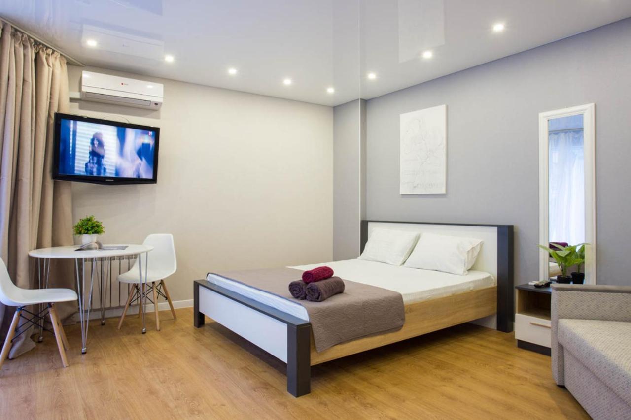 New Studio In The City Center - Mykoly Khvylovoho Str 5-2 Harkiv Exterior foto